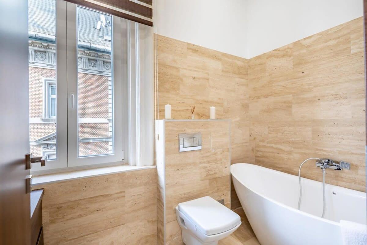 Apartament Splendid Perfectly Located Flat With Sauna Budapeszt Zewnętrze zdjęcie